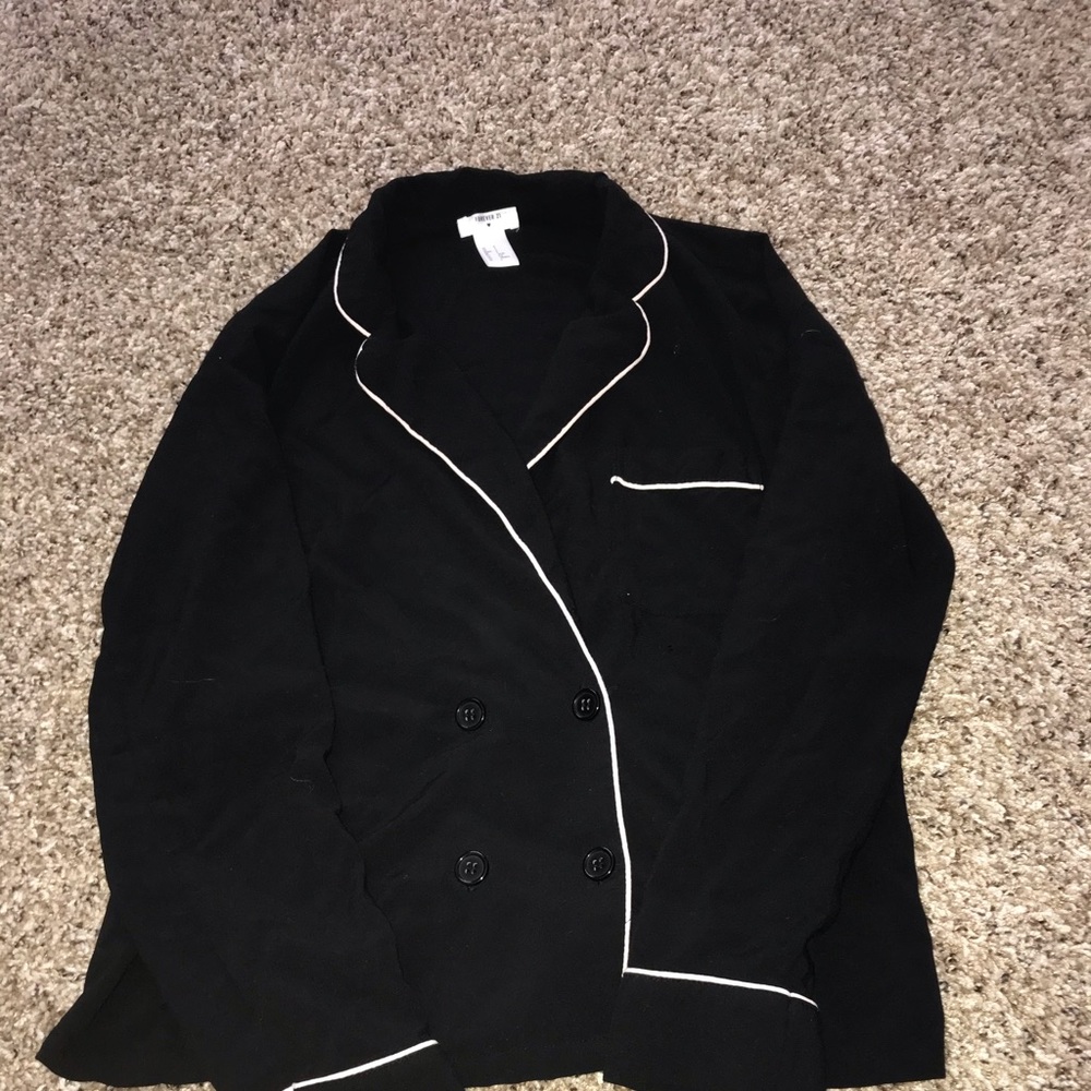 Forever 21 black long sleeve pajama set